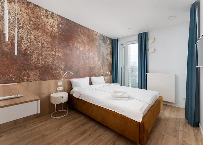 Zabłocie Harmony By Bookinghost